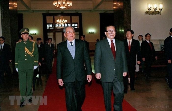 越南領導人與江澤民之兩國互訪 ảnh 2