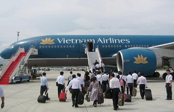 乘客步行登機。（示意圖：互聯網）