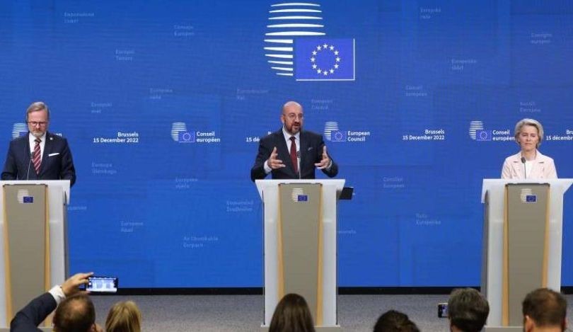 歐盟高級官員祝賀波黑獲得候選資格。（圖：Getty Images）