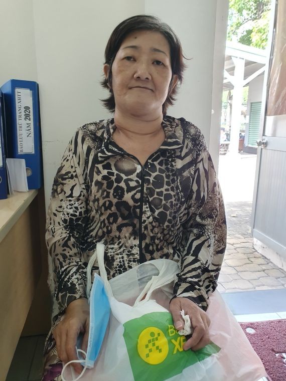 黃少鳳只求有錢去治病。