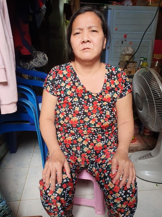 叶友好为医药费及女儿的学费发愁。