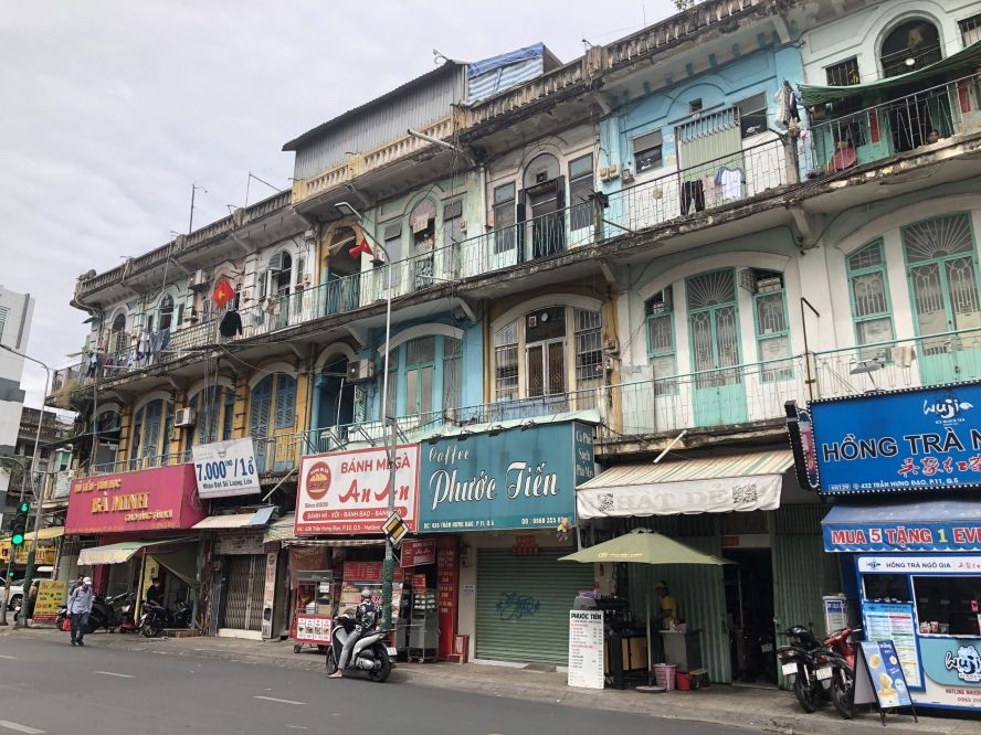 第五郡第十一坊陈兴道街440号的公寓。