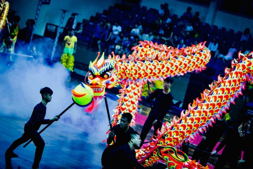 一年一度的龙狮汇演本周末开幕。