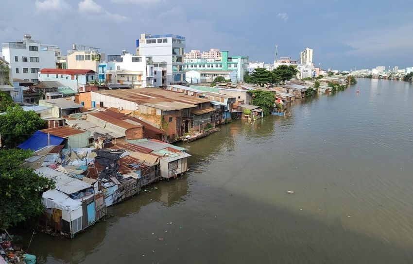 本市沿涌、涌上住房清拆工作一直遇上不少困难。