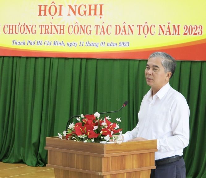 本市关照少数民族同胞