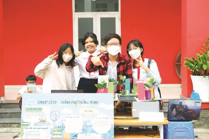 各校举办科技设计比赛