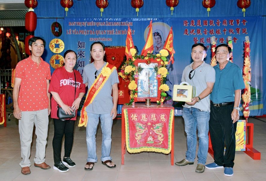 周天福胜标第六福炮。