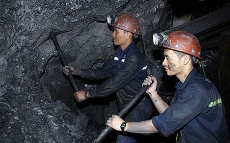 自今年3月1日起，上调对在危险环境中工作的劳工的补助金额。