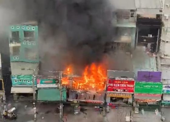 平盛郡某饭店失火 1人死亡