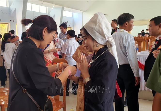 增进越南大学生与老柬留学生团结情谊