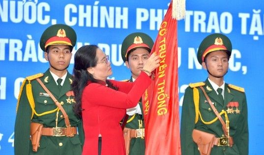 古芝县荣获三等独立勋章