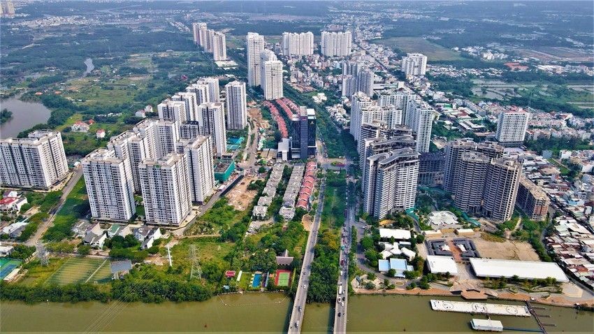 芽皮县的协福港都市区可以按先锋都市区模式发展。