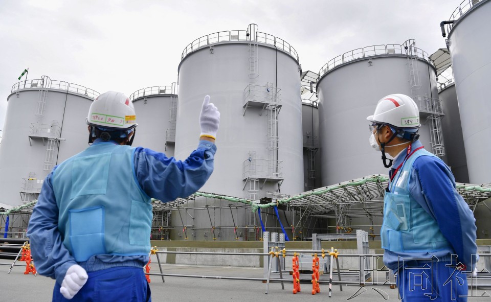 图为使处理水浓度达到均匀并进行确认的设备。2022年8月摄于东电福岛第一核电站。（图：共同社）