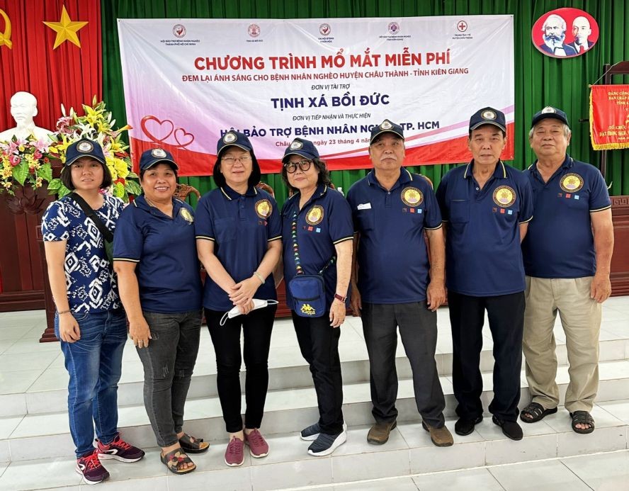 培德精舍代表合照。