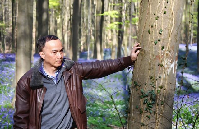 建筑师范明日。