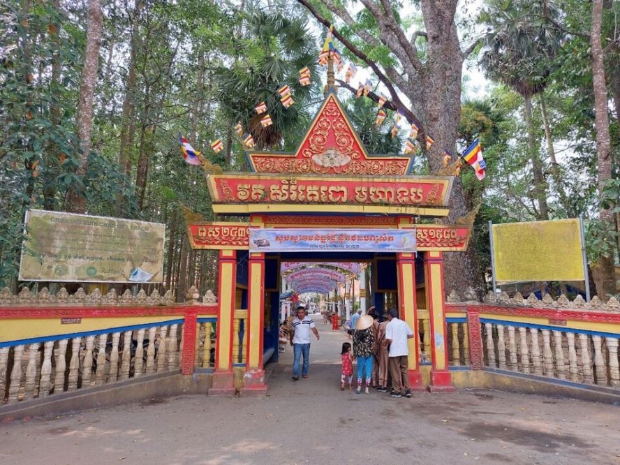 蝙蝠寺是滀臻最古老的寺庙。