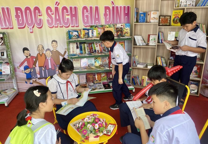 “文化周”设有多个阅读空间。