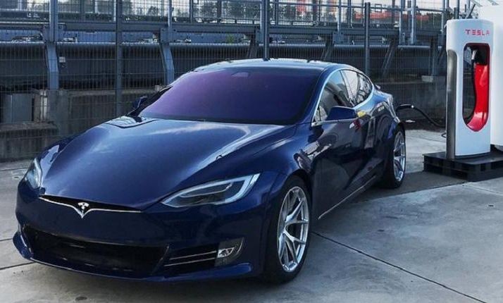 特斯拉电动汽车。（图：互联网）