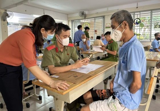 为特殊场合签发芯片公民身份证