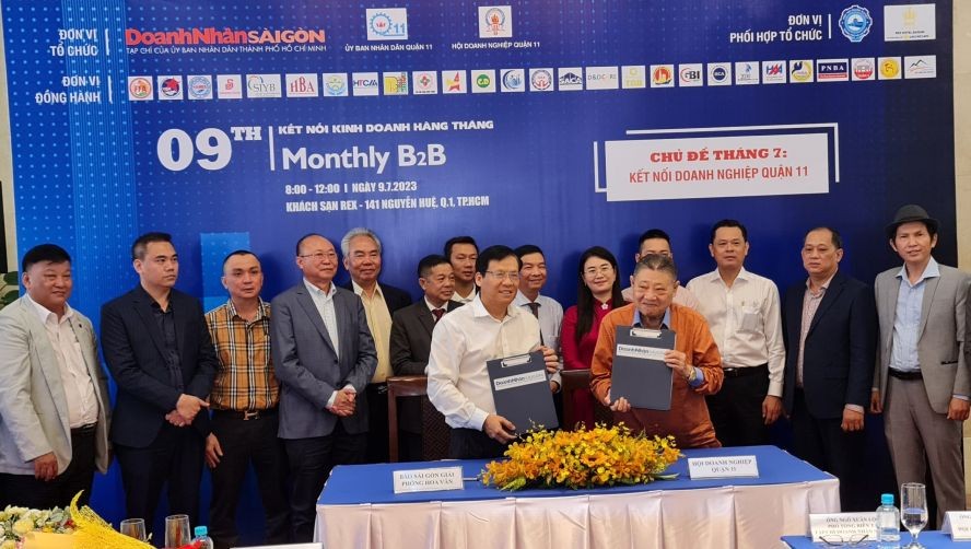 本报与第十一郡商会合作加强宣传活动