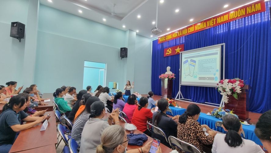 提高妇女安全与节约用电意识