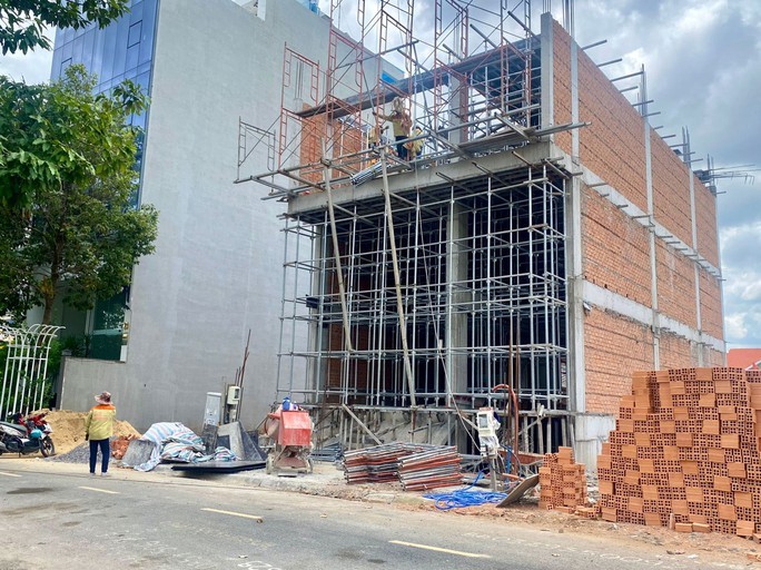 守德市盛美利坊独栋房建设工程。