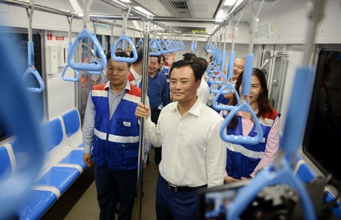 滨城-仙泉地铁1号线全线试运行