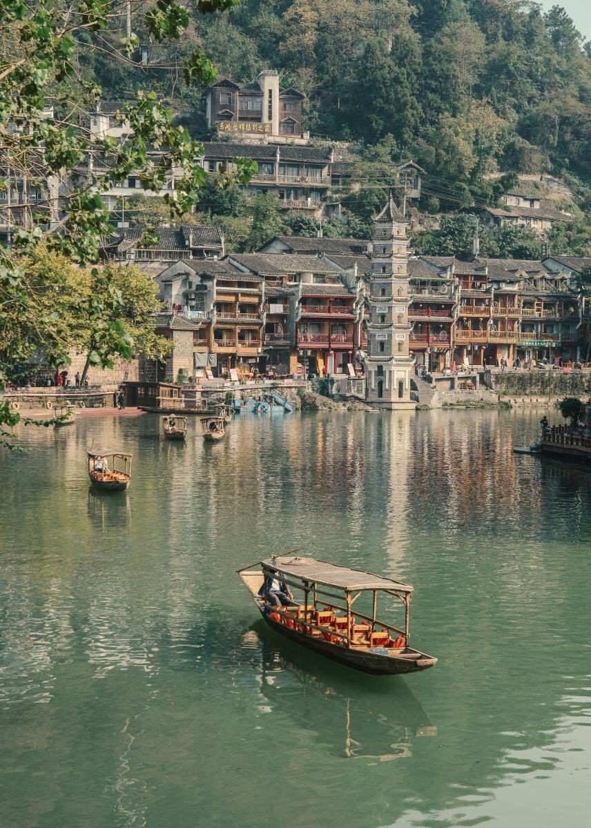 凤凰古城美景。