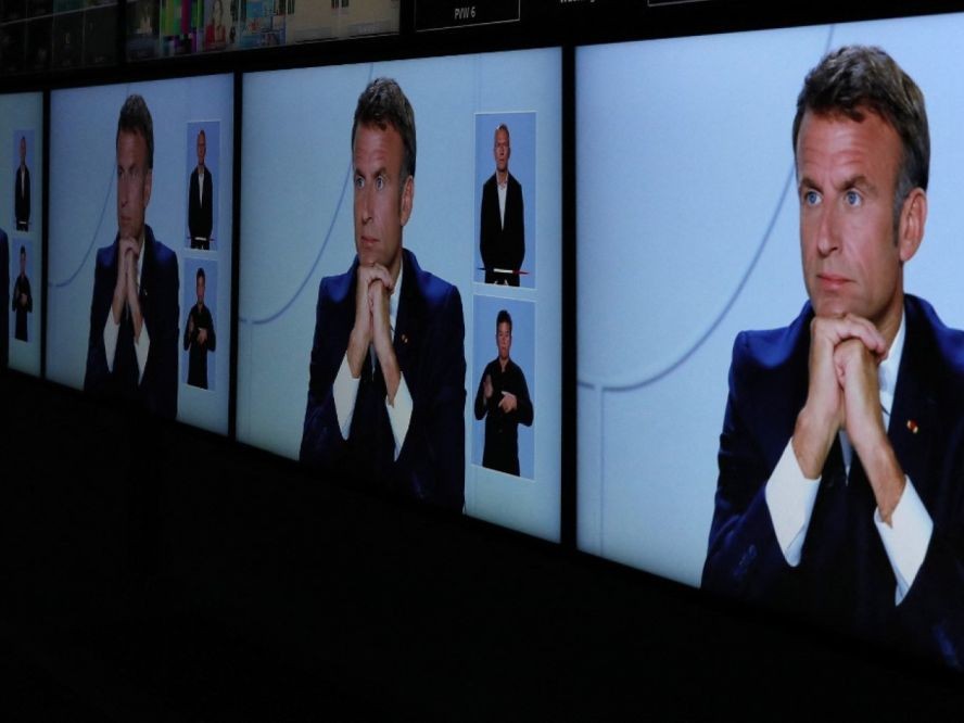 马克龙在接受电视采访时宣布，法国在尼日尔的驻军将在今年年底前撤走。（图：AFP）