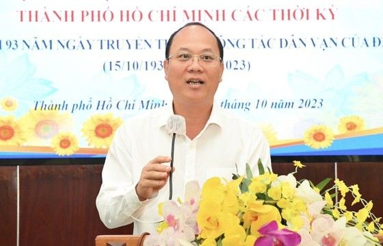 市委副书记阮胡海会上致辞。（图：越勇）