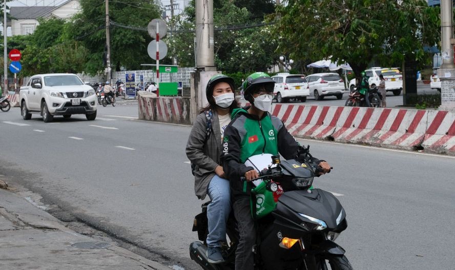 拓展市场解决就业