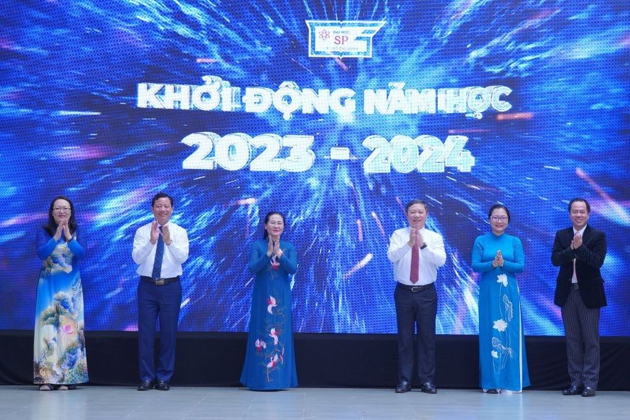 市师范大学昨19日上午举行2023-2024学年度开学典礼。（图：顺文）