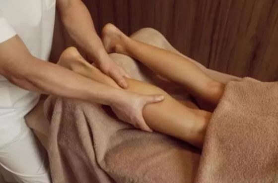 乱按摩严重恐脑中风