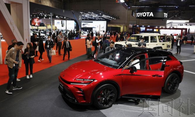 日本车展体验出行与生活未来感 