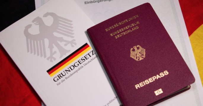 《技术移民法案》将放宽对非欧盟人员的就业居留许可，尤其是那些拥有欧盟所需技能的专业人才。（示意图：互联网）