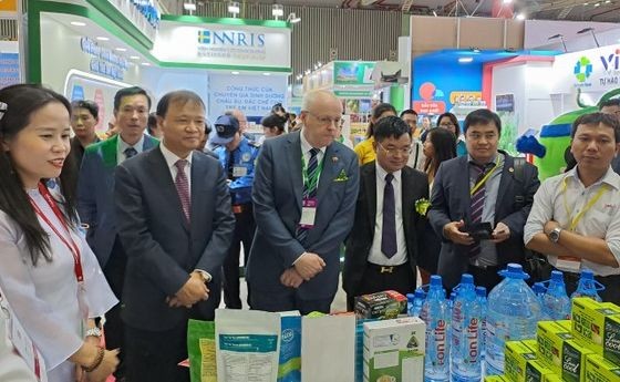 400 企业参加国际食品博览会