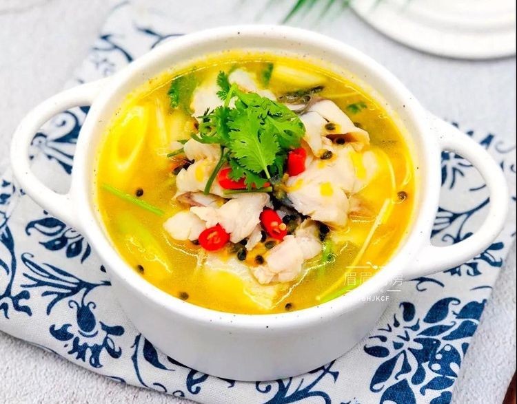 百香果煮鱼 美味又健康