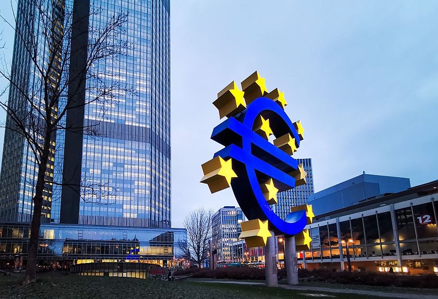 希腊提前向欧元区偿还部分贷款料有助舒缓财政压力。（图：shutterstock）