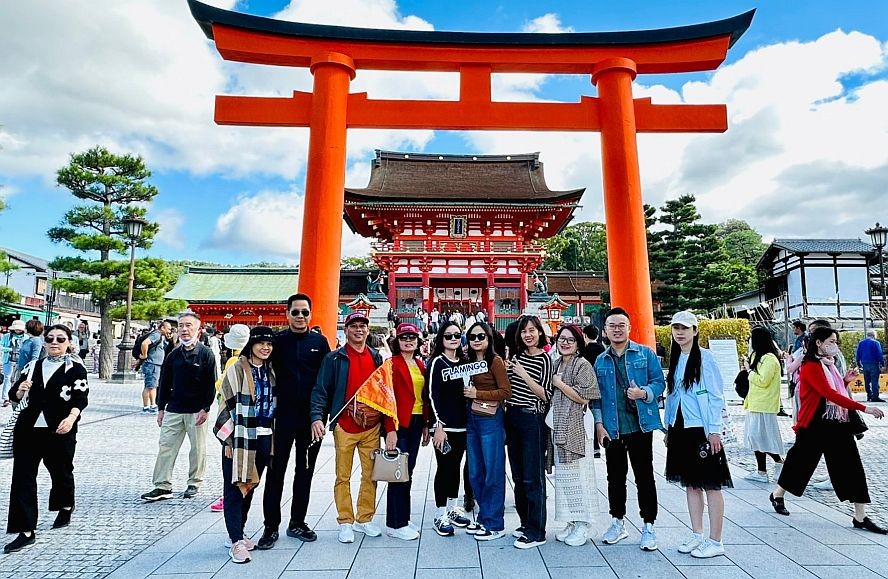 2023年逾5百万名越南人出国旅游