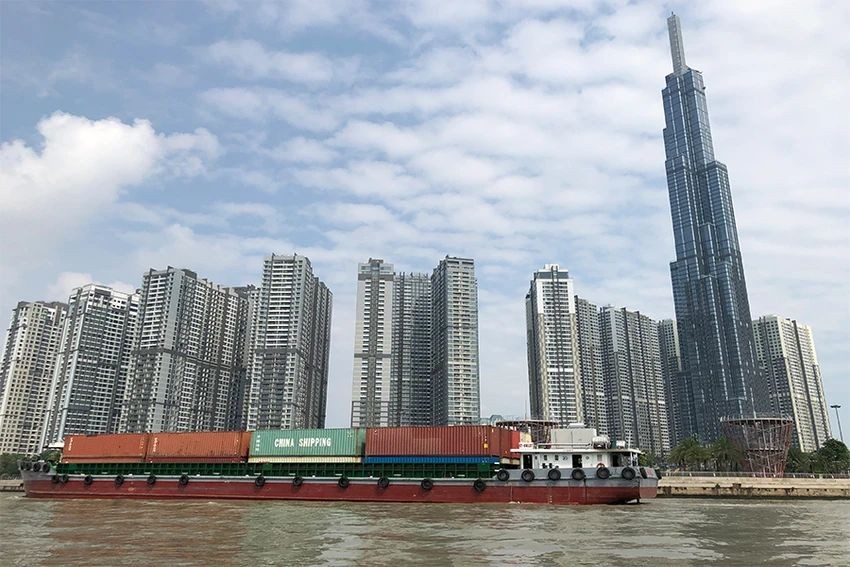 专家建议，公寓住房的使用期限应为50年以上。