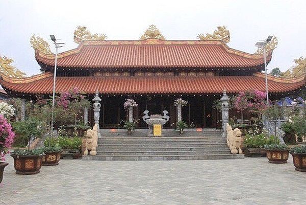 历史悠久的猫寺。