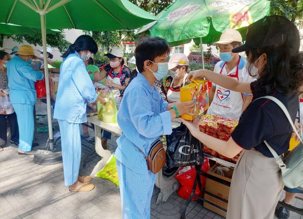 大发分享爱心活动