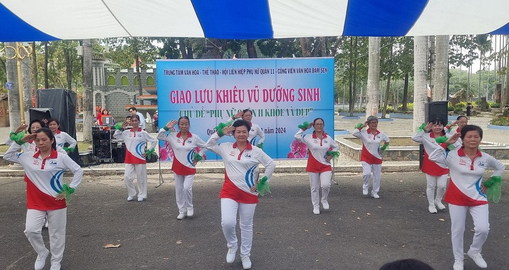 “妇女健康美丽”养生舞交流