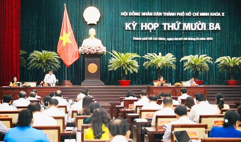 图为市人民议会第十三次会议现场一隅。（图：市党部新闻网）