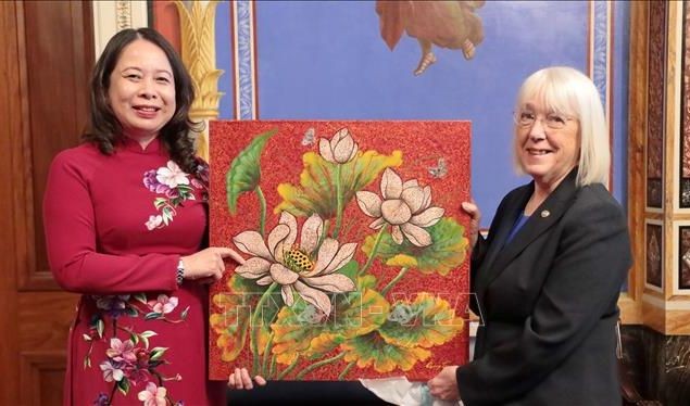 国家副主席武氏映春会见了美国参议院临时议长帕蒂‧默里。（图：越通社）