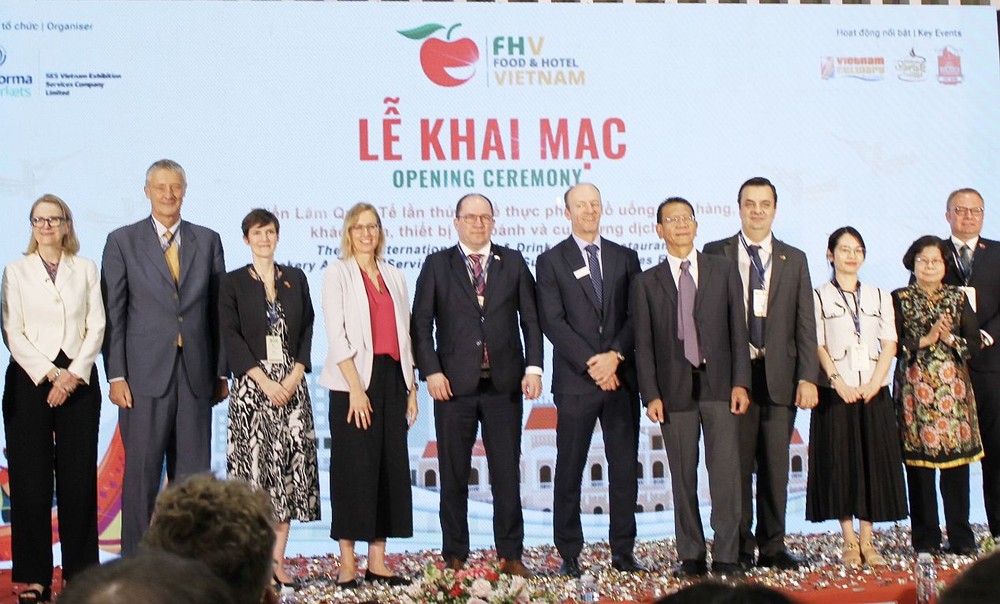 越南食品与酒店展开幕式一瞥。