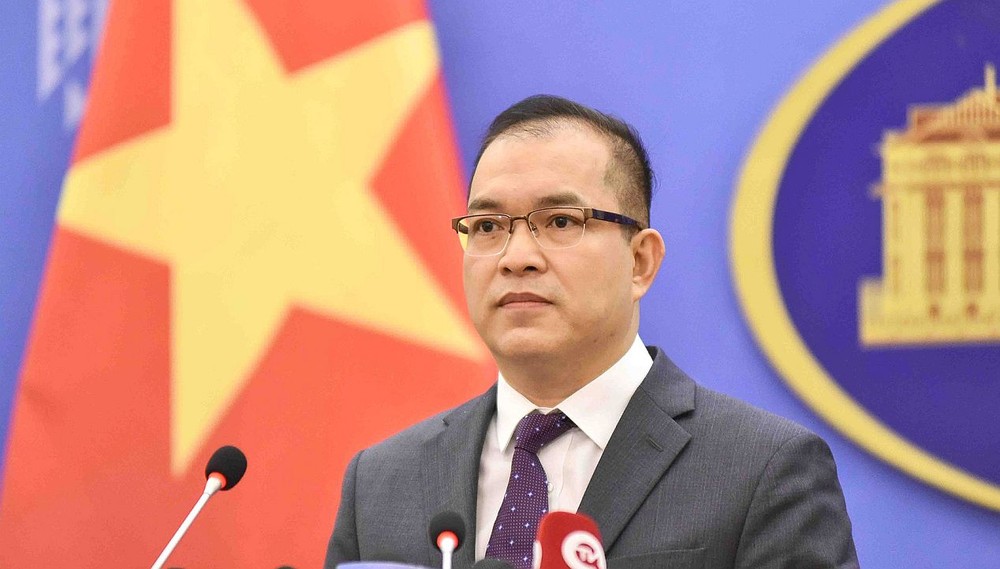 东海所有活动必须符合国际法律