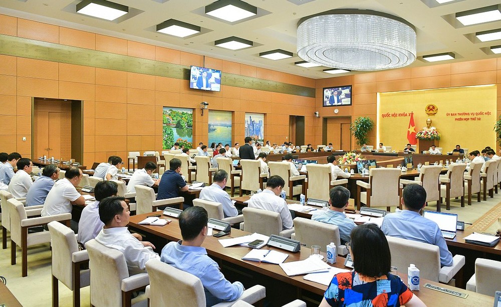 同步调整未成年人刑罚举措