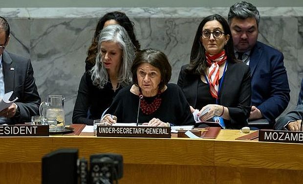 联合国负责政治事务的副秘书长迪卡洛向安理会关于维护国际和平与安全的会议通报情况。（图：联合国）