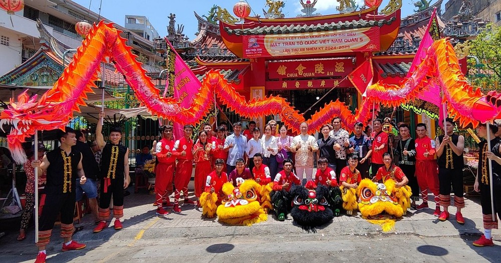 仁义堂参加第十届高桩南狮与传统南狮国际锦标赛